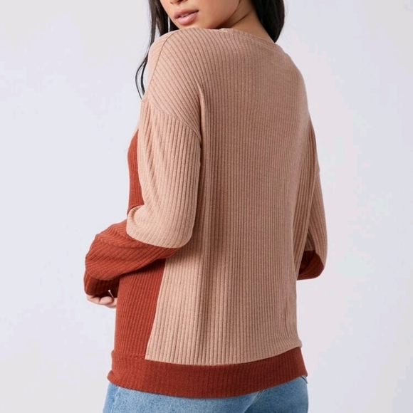 Drop Shoulder Colorblock Pullover - Picture 3 of 6